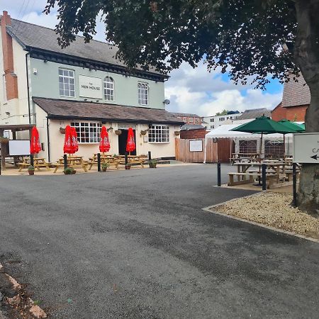 Hen House Hotel Cannock Exterior photo