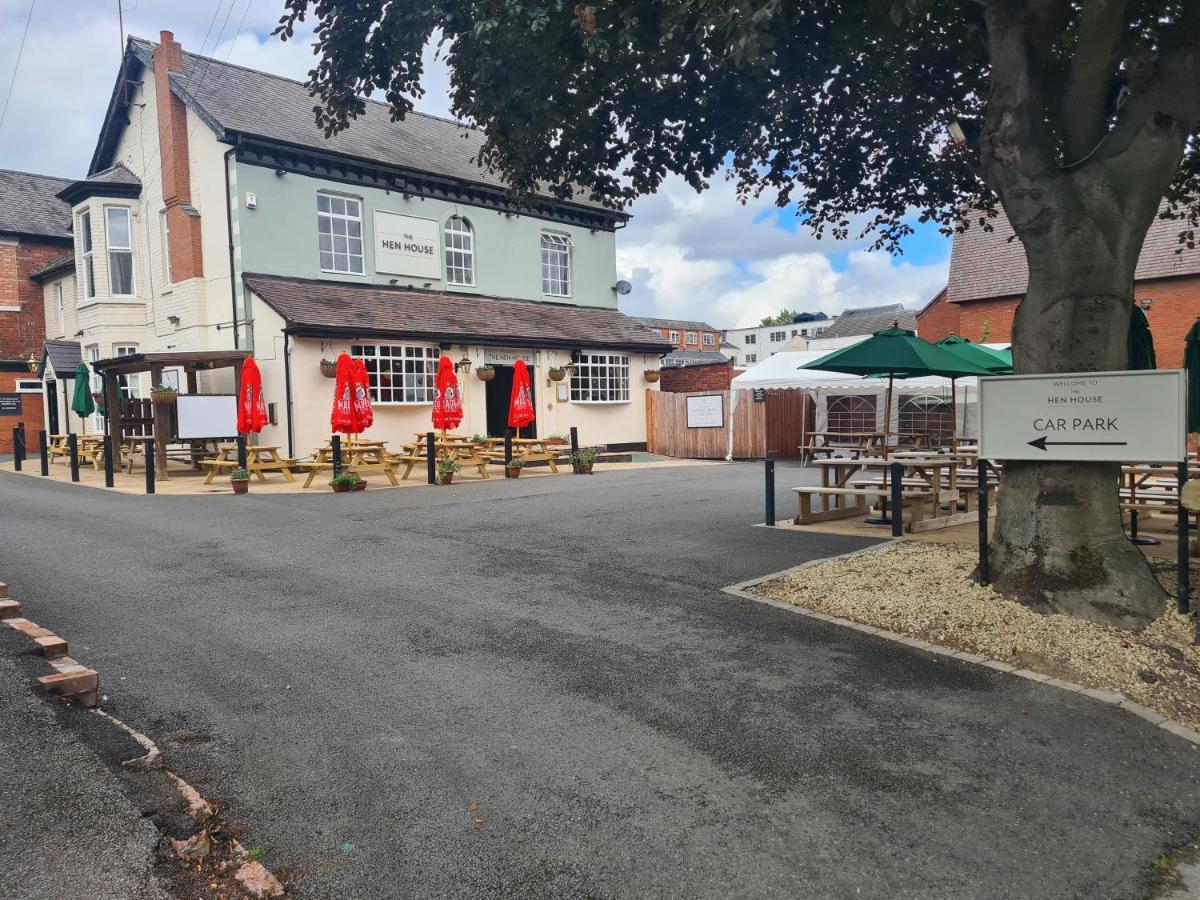 Hen House Hotel Cannock Exterior photo